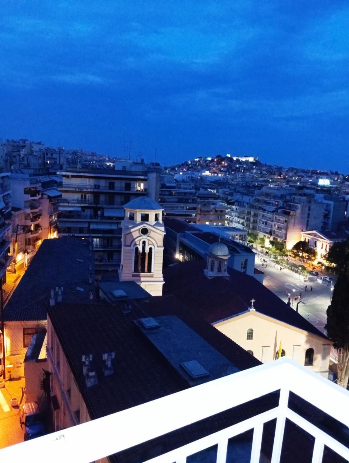 Kavala Penthouse Apartment ภายนอก รูปภาพ