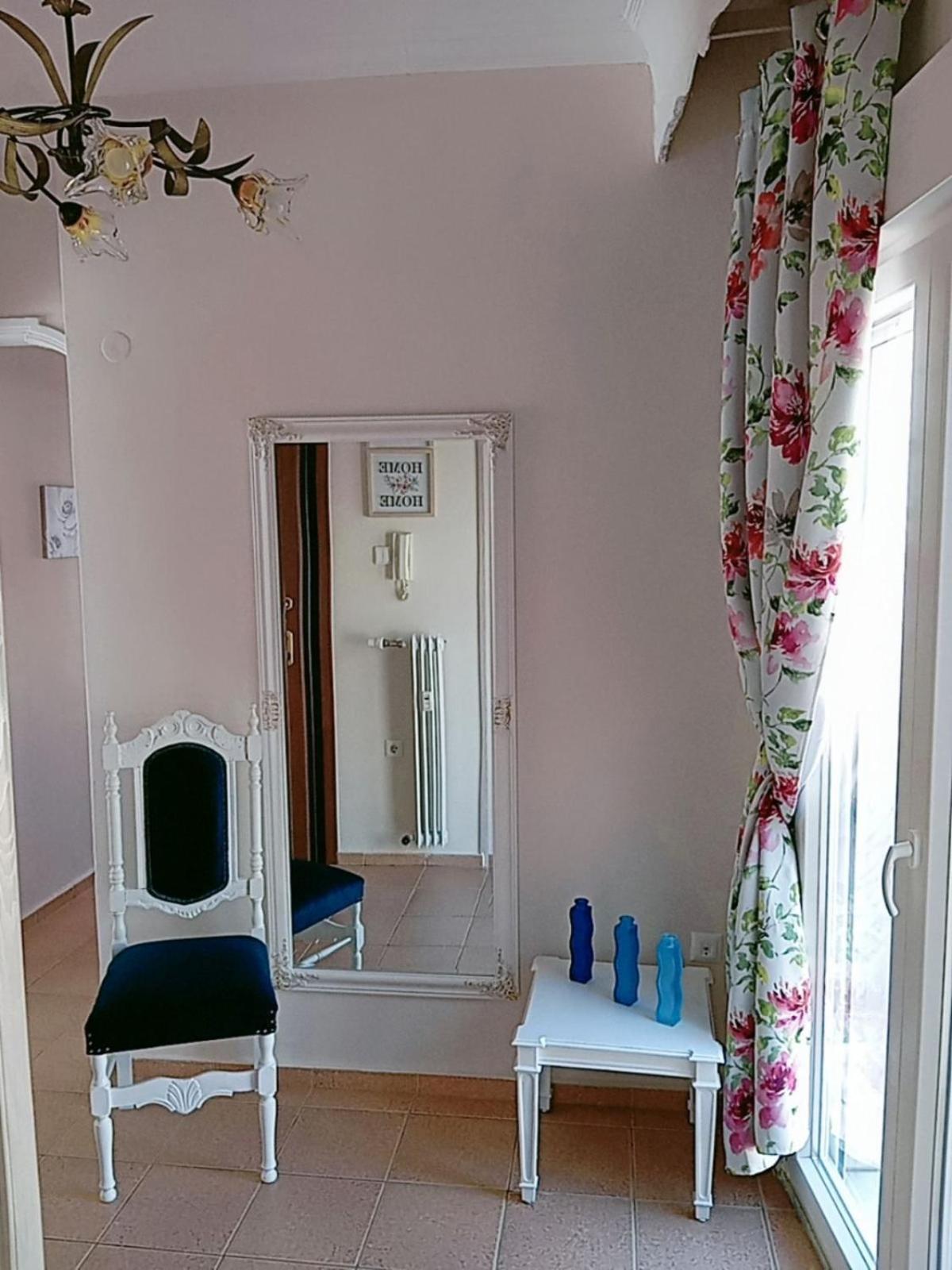 Kavala Penthouse Apartment ภายนอก รูปภาพ